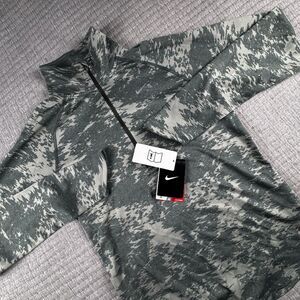NWT Nike Dri-Fit Running Jacket Womens M Camo Element Therma Sphere Pullover